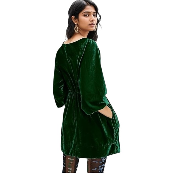 🛍️ Free People Emerald Green Velvet Mini Dress | Size M | New - Picture 3 of 7